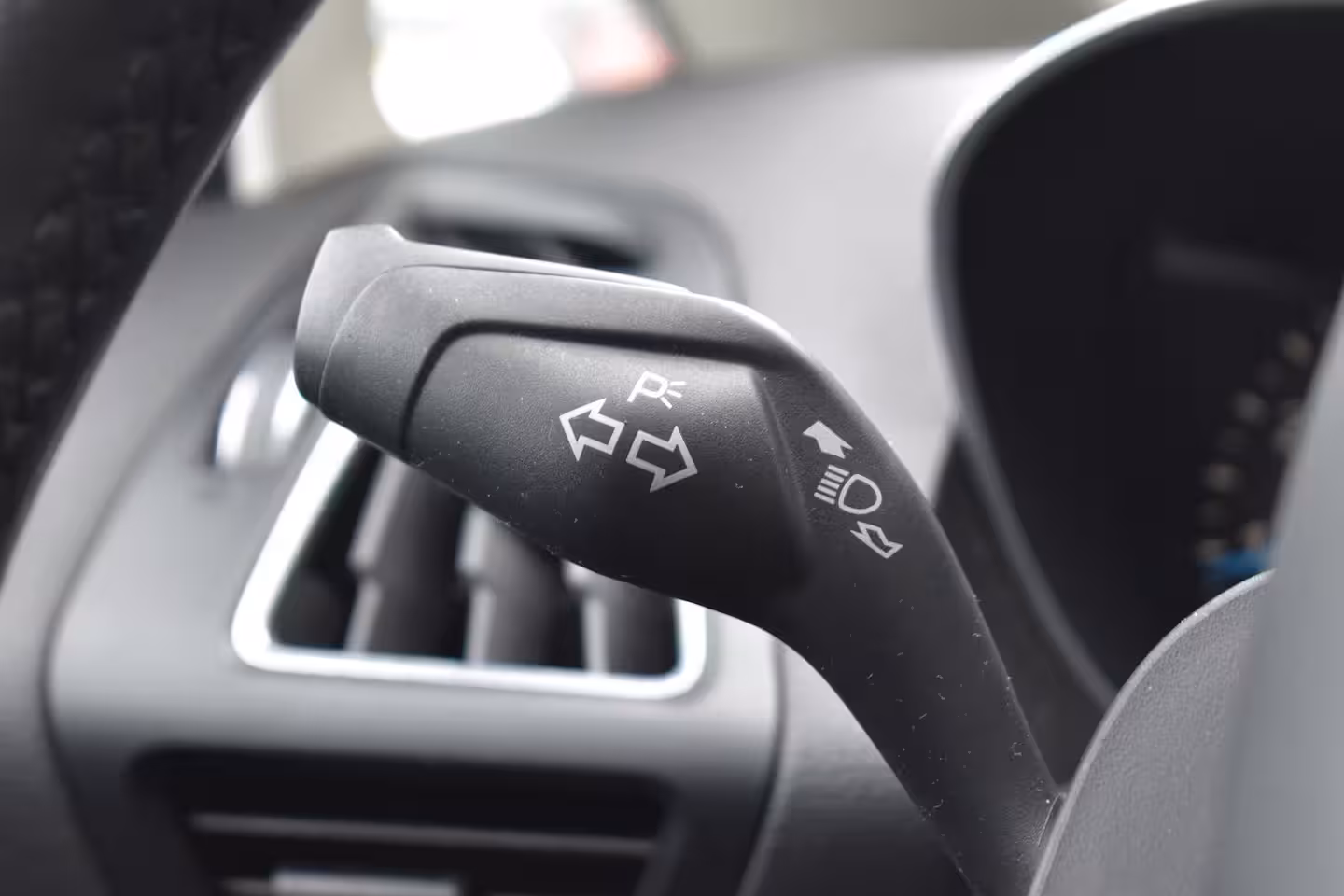 Ford C-Max 125PK Titanium ECC LMV NAVI TREKHAAK