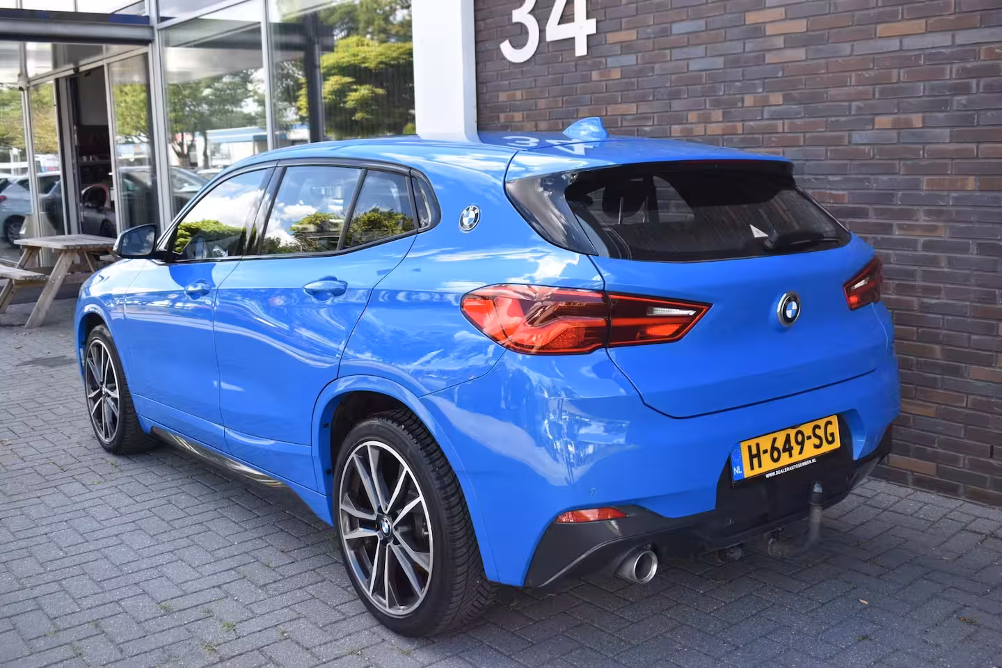 BMW X2 18i M-PAKKET ECC LMV NAVI TREKHAAK