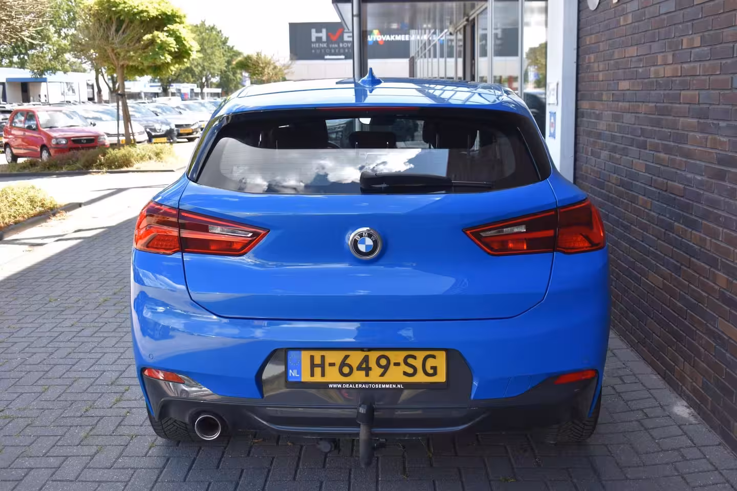 BMW X2 18i M-PAKKET ECC LMV NAVI TREKHAAK
