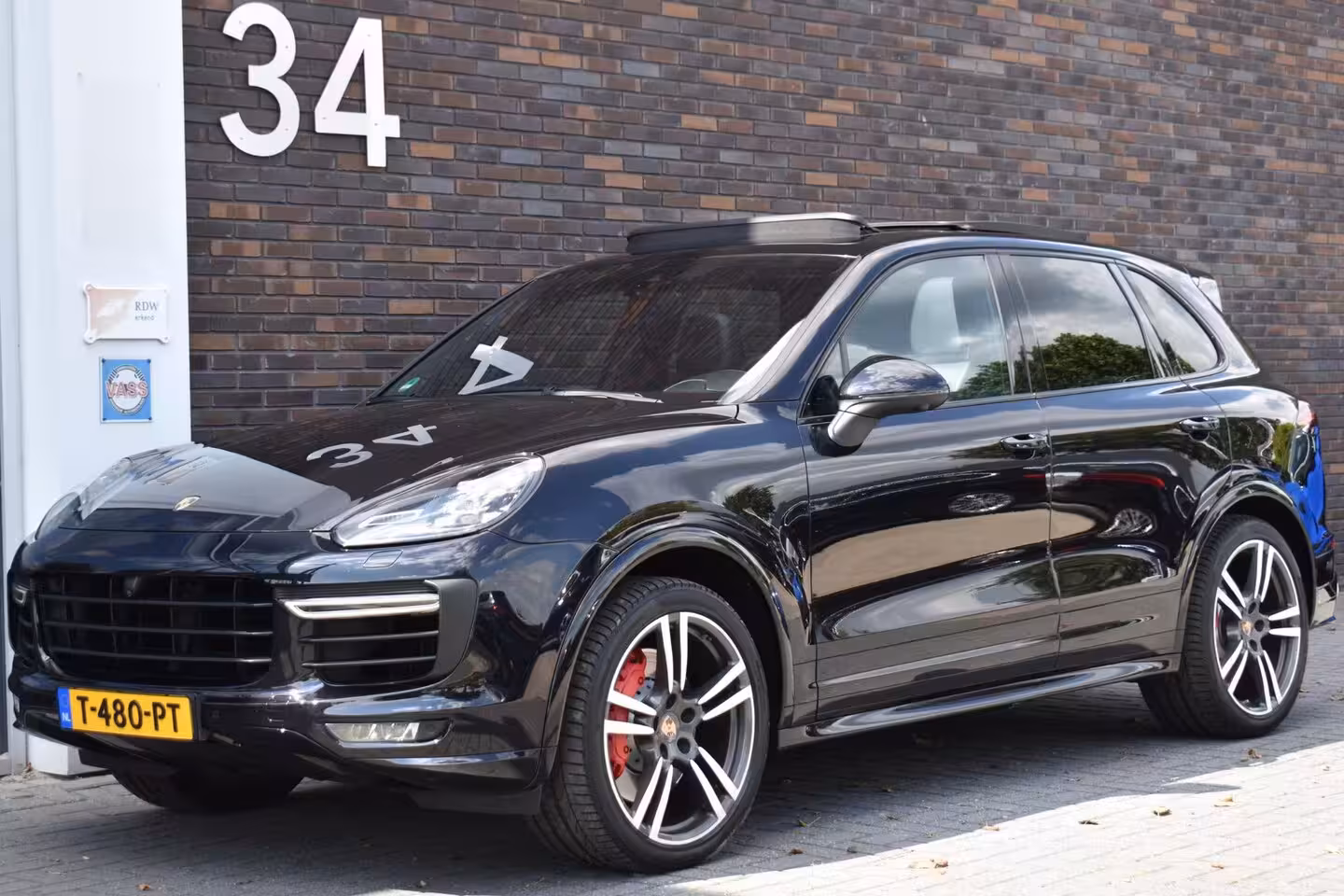 Porsche Cayenne 4.8 Turbo 522PK VOL
