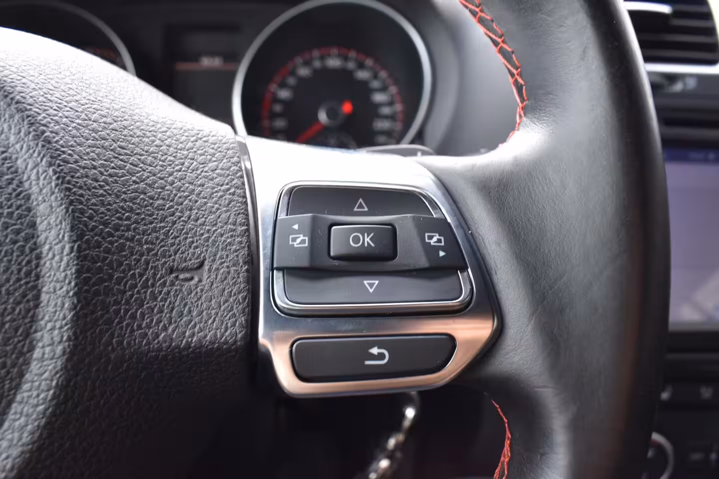 Volkswagen Golf Cabriolet 2.0 TSI GTI LEDER LED LMV NAVI TOP