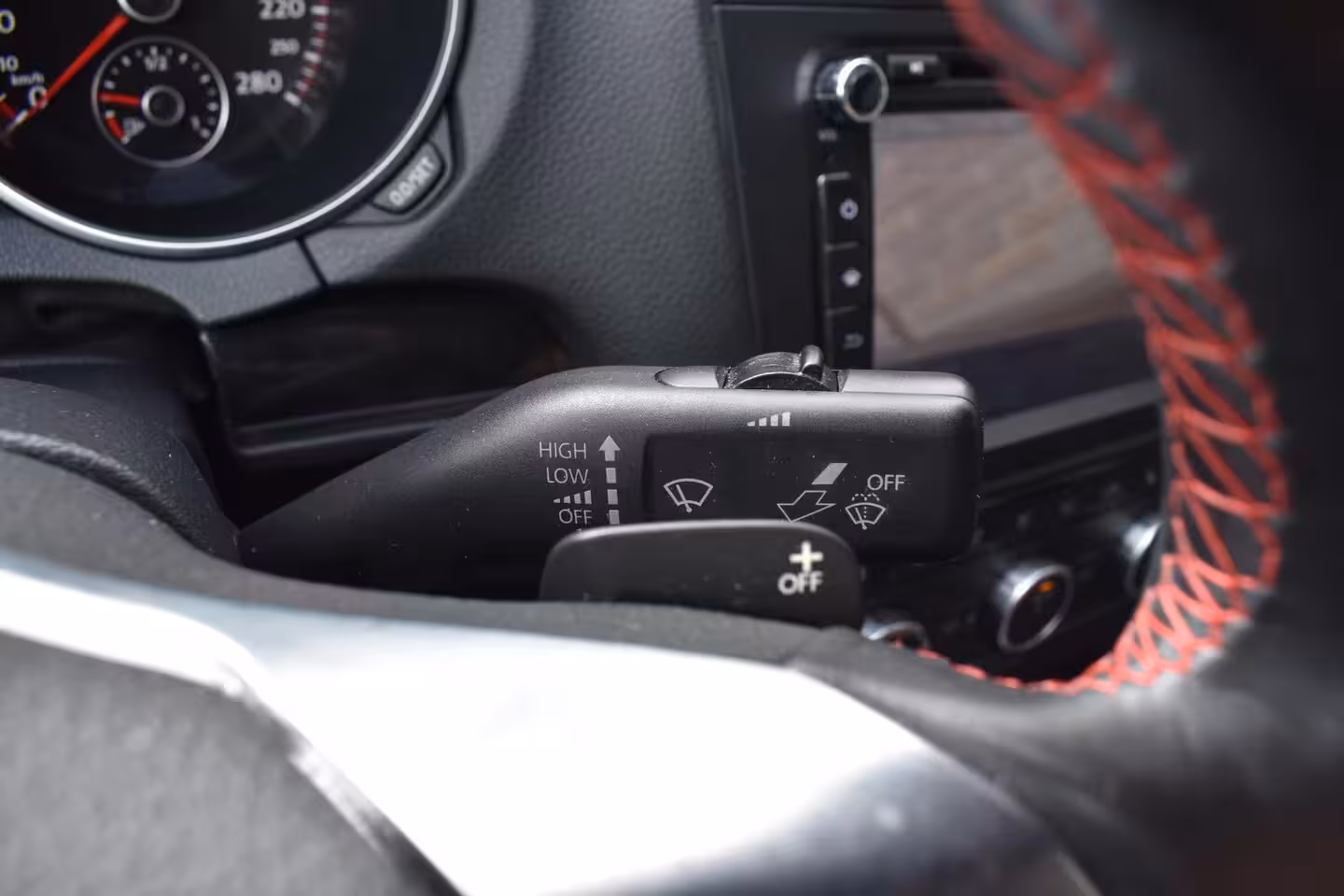 Volkswagen Golf Cabriolet 2.0 TSI GTI LEDER LED LMV NAVI TOP
