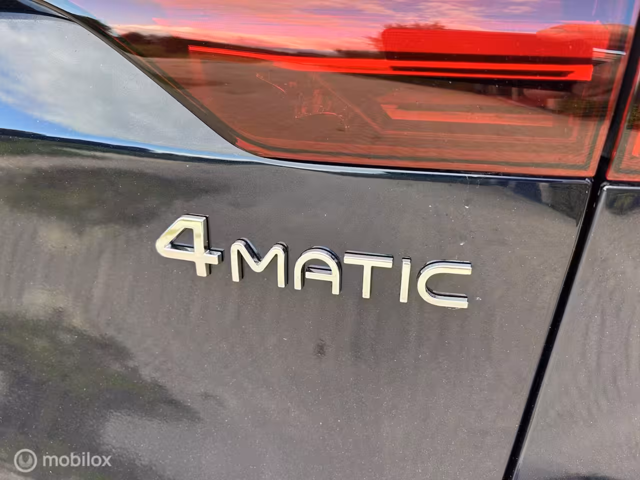 Mercedes-Benz EQC 400 4MATIC AMG Line Premium Plus 80 kWh