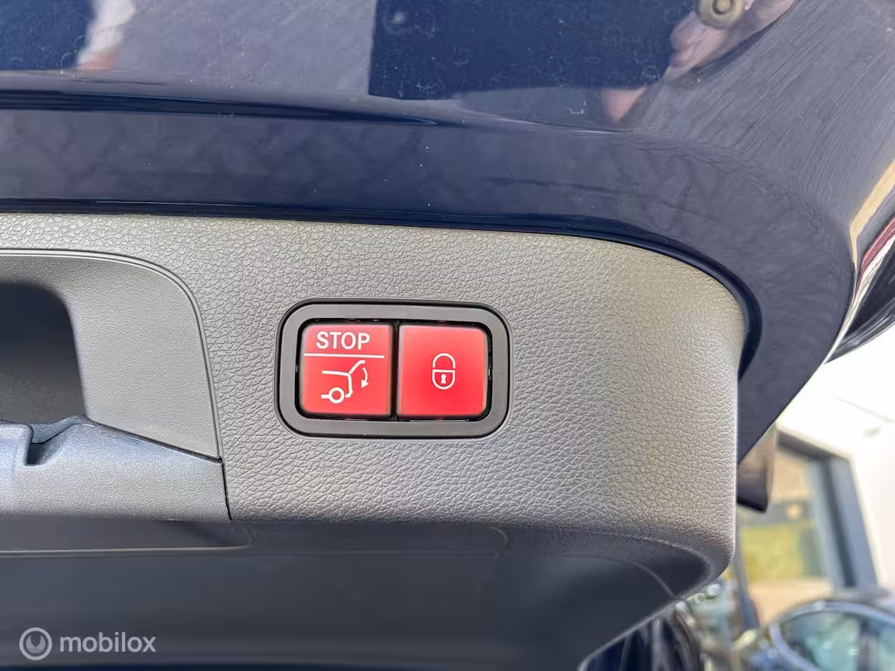 Mercedes-Benz EQC 400 4MATIC AMG Line Premium Plus 80 kWh
