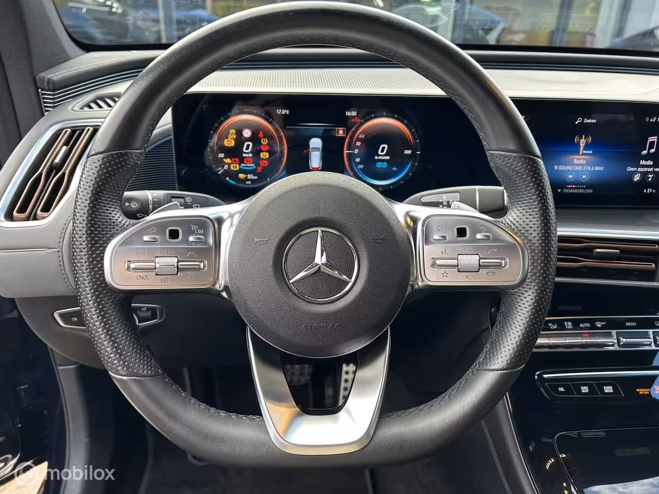 Mercedes-Benz EQC 400 4MATIC AMG Line Premium Plus 80 kWh