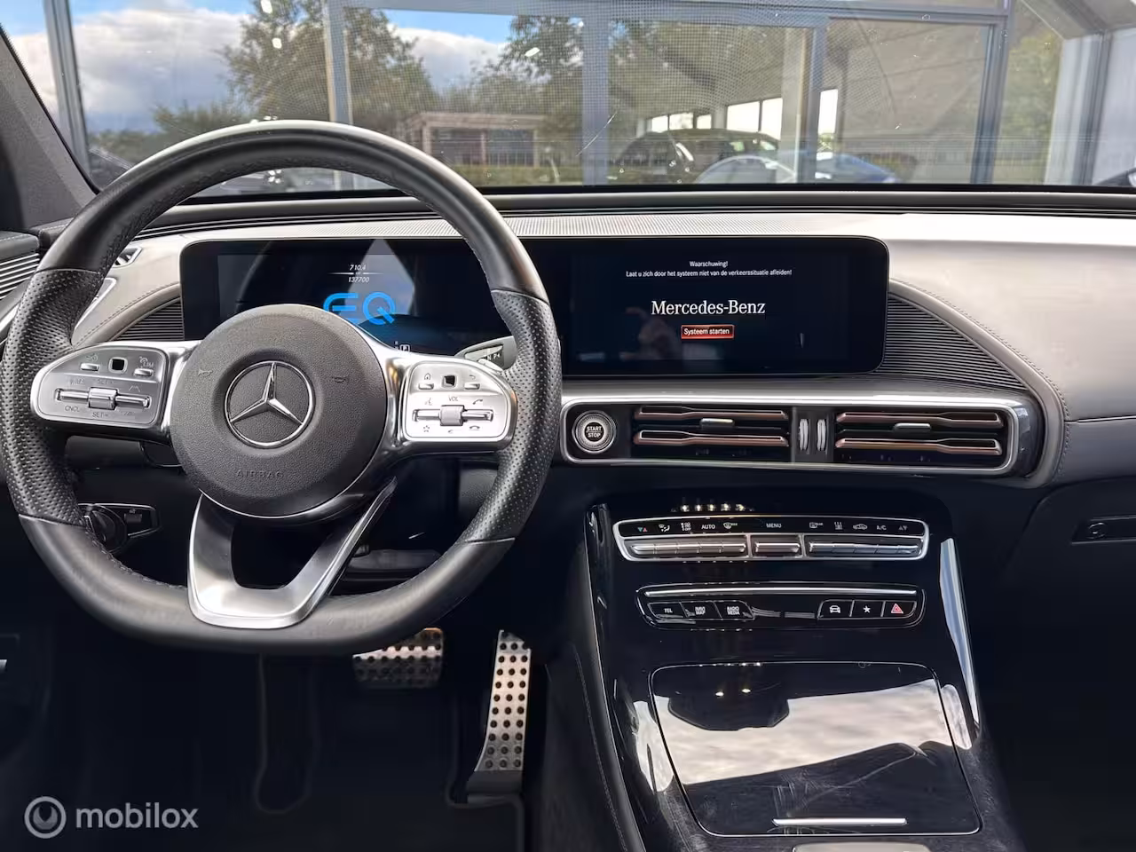 Mercedes-Benz EQC 400 4MATIC AMG Line Premium Plus 80 kWh