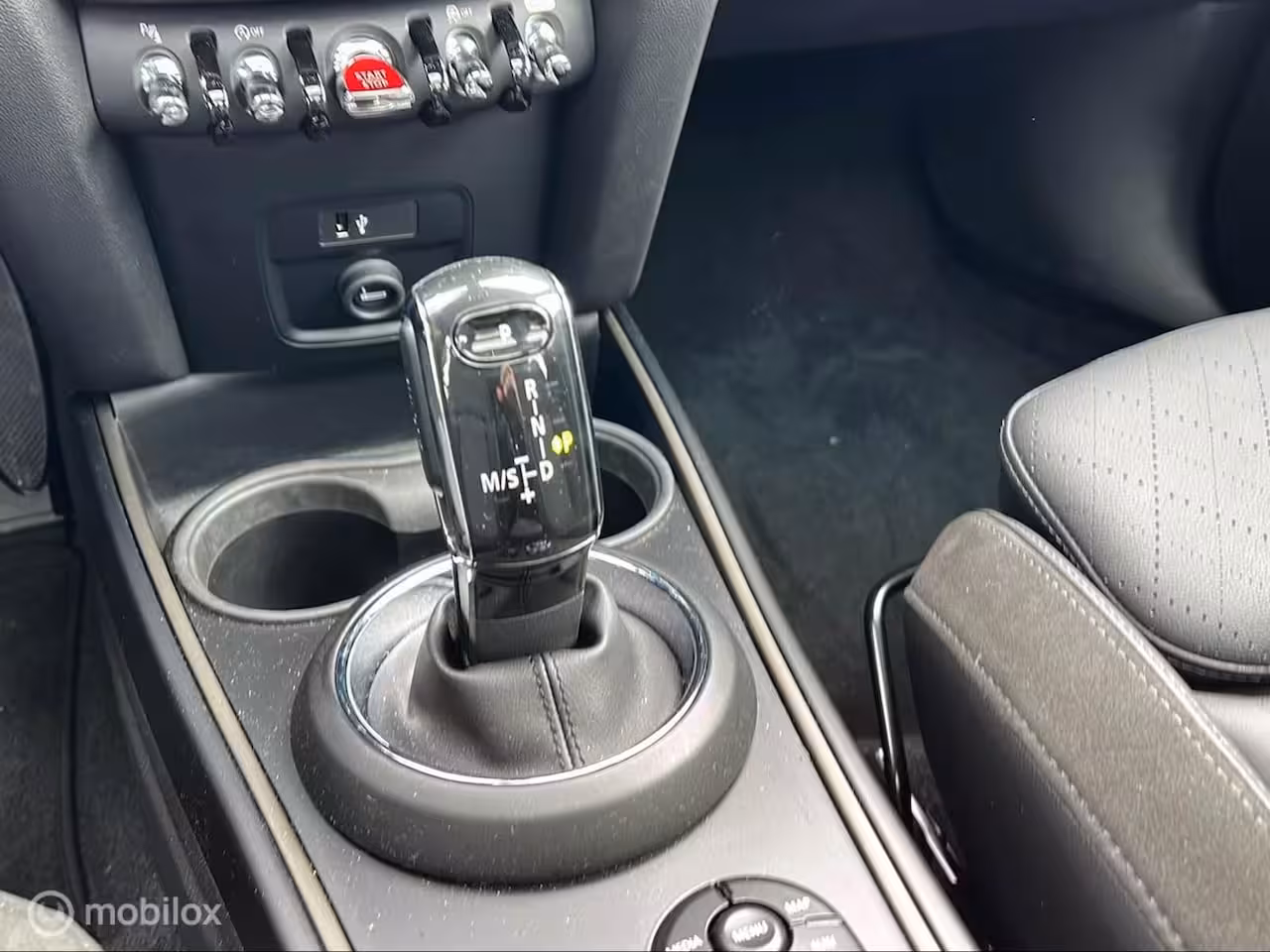 Mini Countryman 1.5 Cooper Chili /Leer/Pano/18" JCW/ 13000km