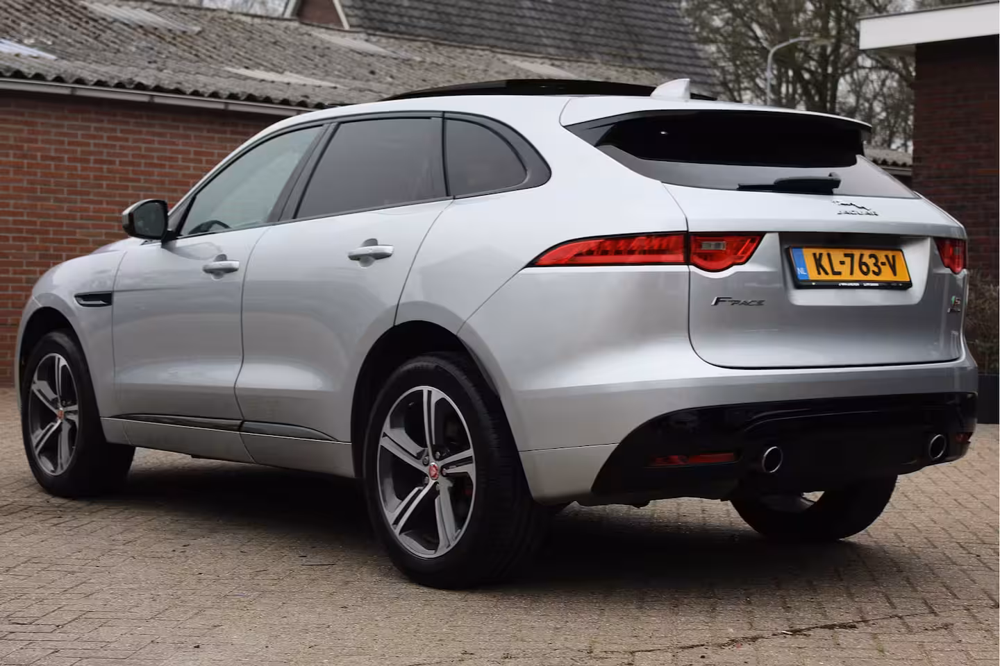Jaguar F-Pace 3.0 S/C S Sport First Edition AWD - 1e eig / pano / cruise / elek verw stoelen / V6