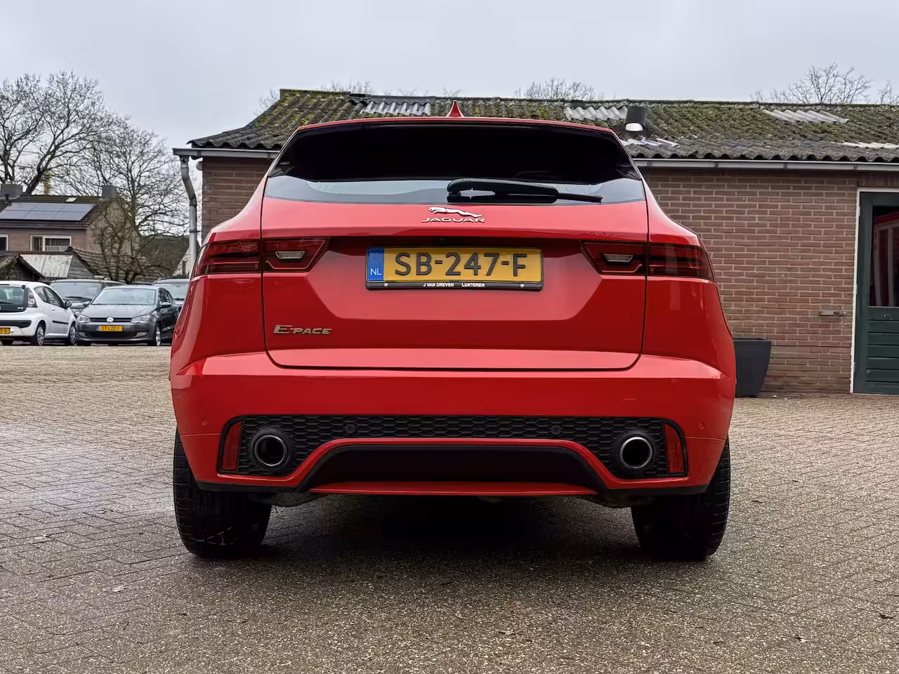 Jaguar E-Pace 2.0 P250 AWD First Edition Black Pack - Eerste eigenaar R-dynamic, Cruise, Elek. verw. sto