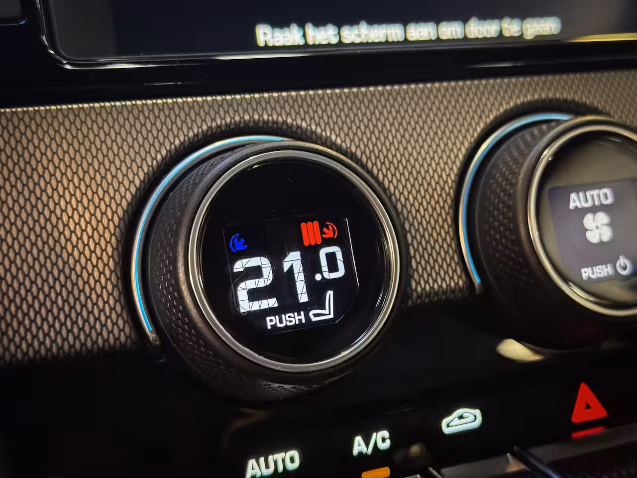 Jaguar F-type 3.0 V6 S/C Coupé - Carplay, Navi, Cruise, Stoel-stuur verw. Elek verstelb. stoelen, Pano,