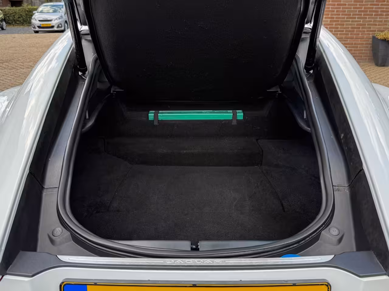 Jaguar F-type 3.0 V6 S/C Coupé - Carplay, Navi, Cruise, Stoel-stuur verw. Elek verstelb. stoelen, Pano,