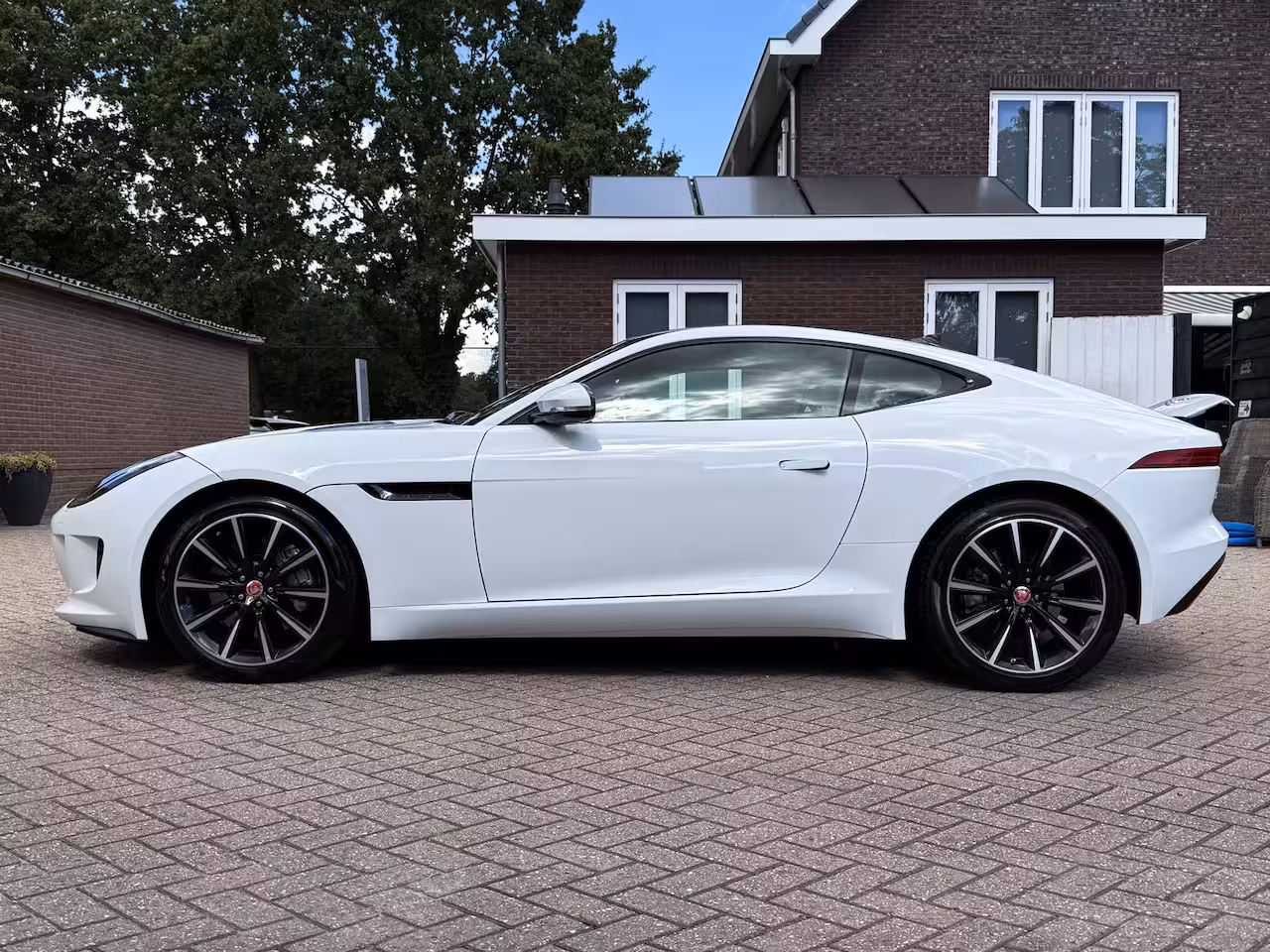 Jaguar F-type 3.0 V6 S/C Coupé - Carplay, Navi, Cruise, Stoel-stuur verw. Elek verstelb. stoelen, Pano,