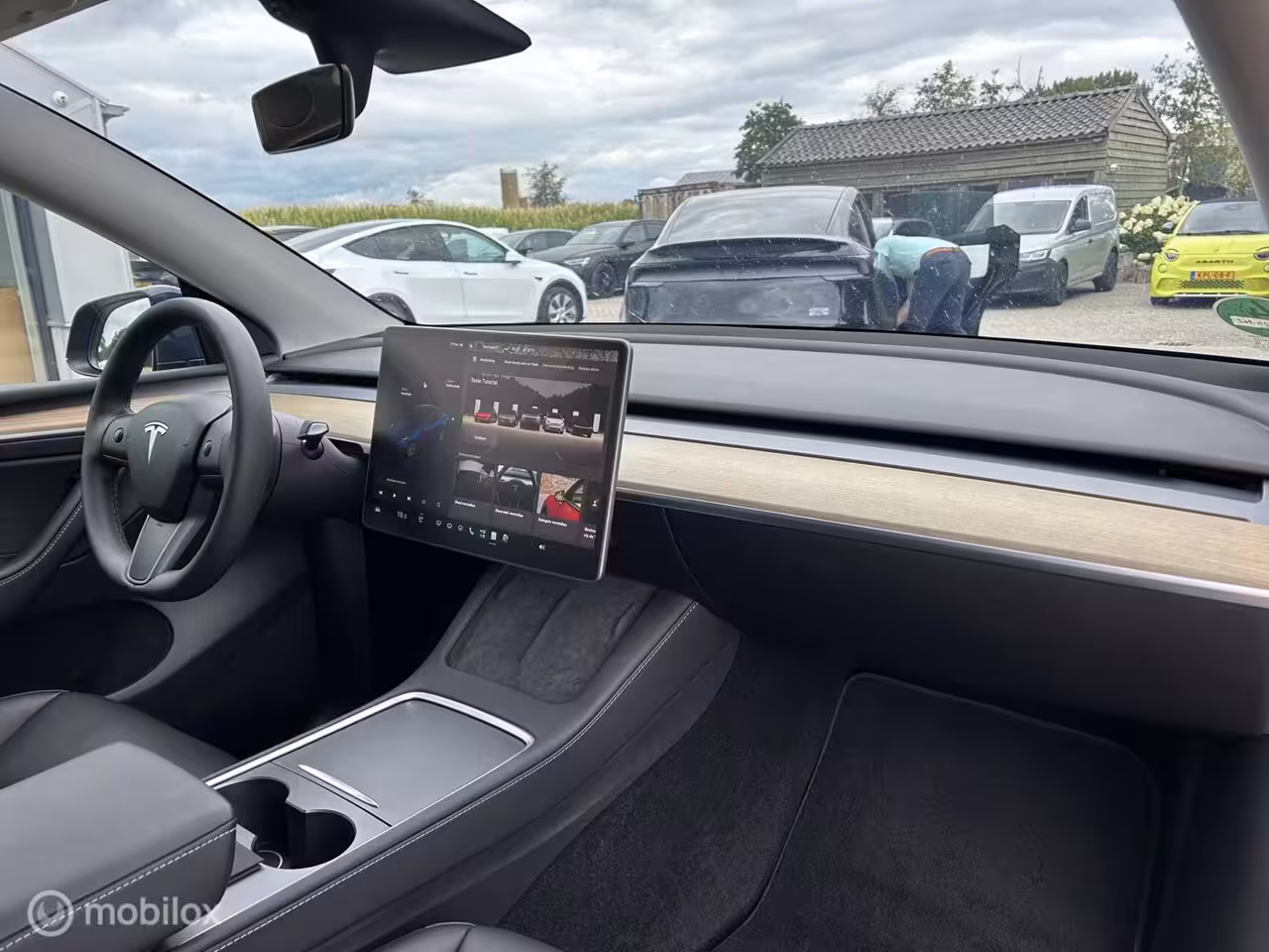 Tesla Model Y Long Range Dual Motor