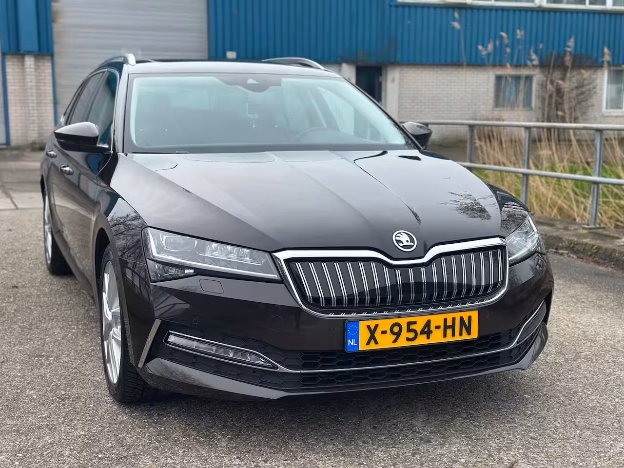 Skoda Superb Combi 1.4 TSI iV Business Edition PlusPanoCameraPDCAutomaat
