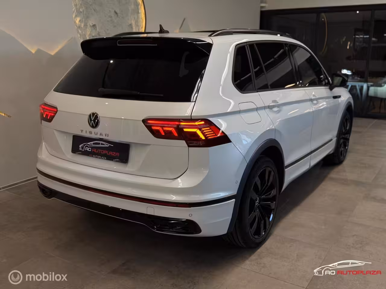 Volkswagen Tiguan 1.5 TSI 3x R-Line Panorama/Black Style/HUD