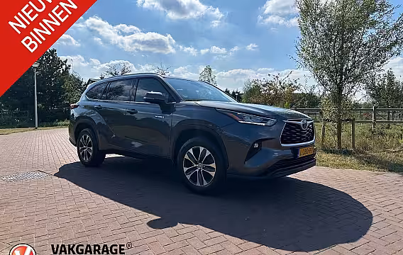 Toyota Highlander 2.5 AWD Hybrid Business | 7 Persoons | Camera | Trekhaak | Apple Carplay | ACC | NL-Auto |