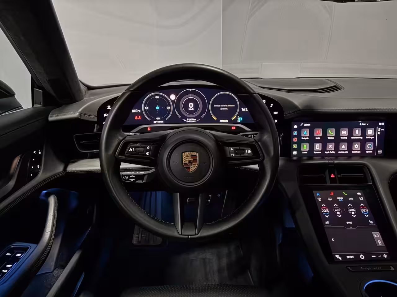 Porsche Taycan Turbo 93 kWh Pano|Bose