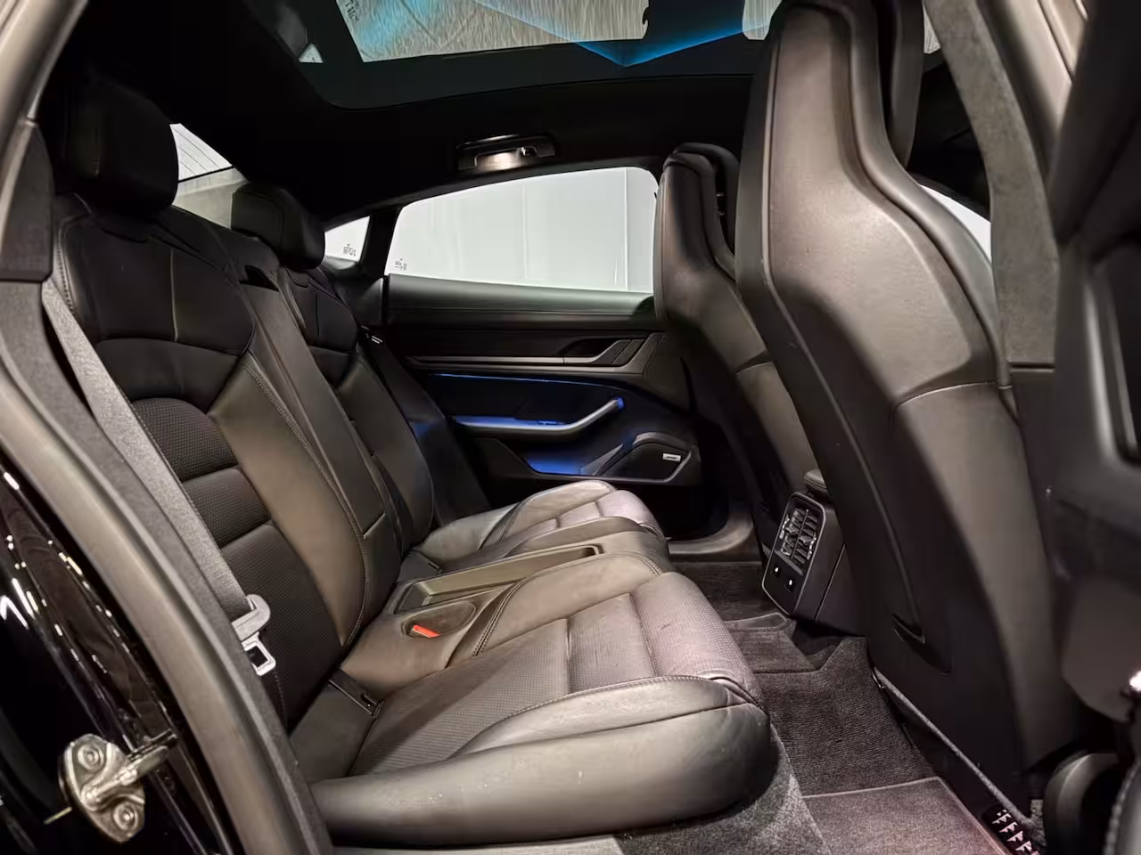 Porsche Taycan Turbo 93 kWh Pano|Bose
