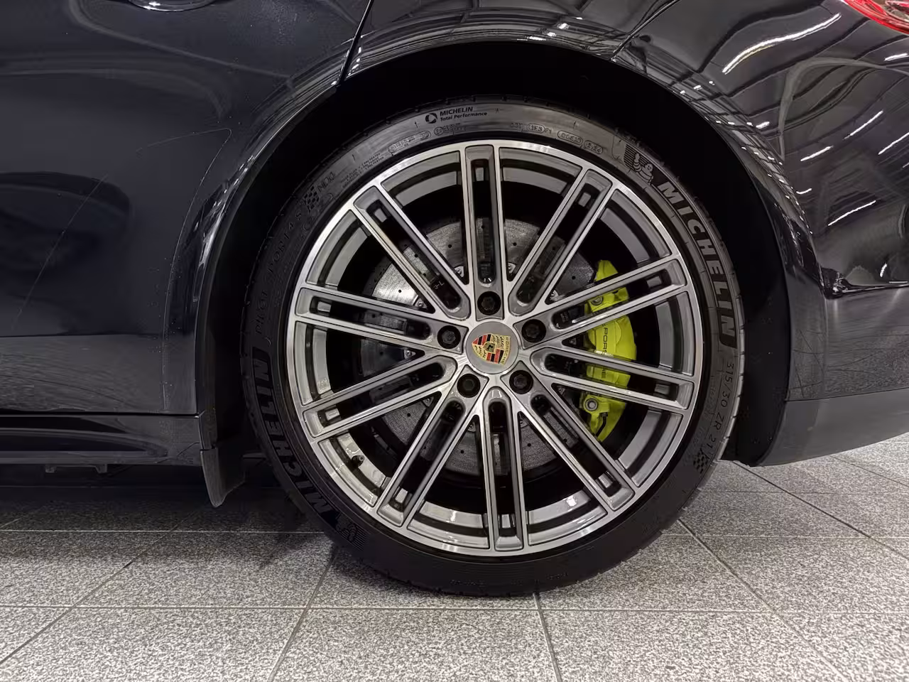 Porsche Panamera Sport Turismo 4.0 Turbo S E-Hybrid Keramisch|SportChrono|Sportdesign