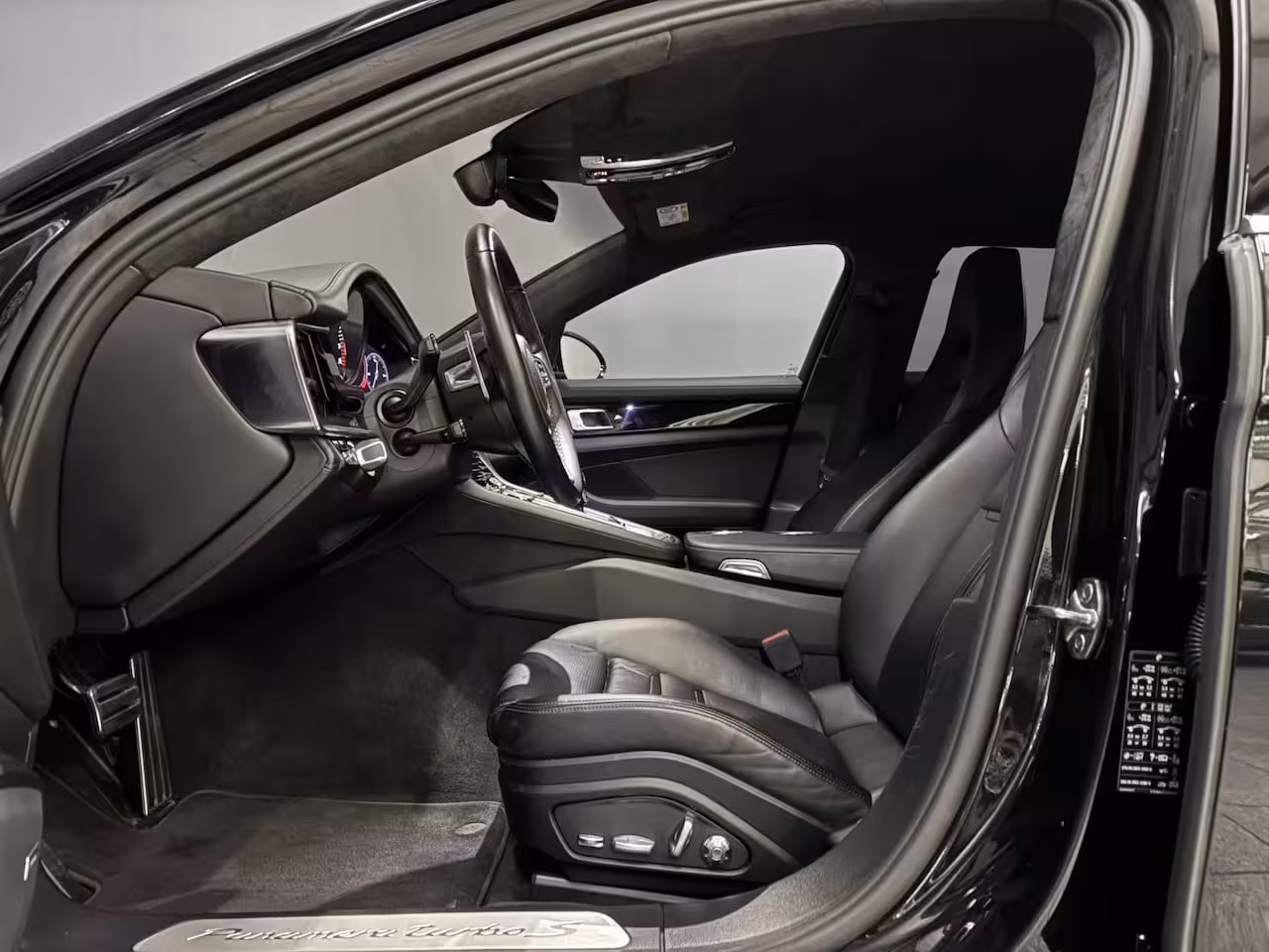 Porsche Panamera Sport Turismo 4.0 Turbo S E-Hybrid Keramisch|SportChrono|Sportdesign