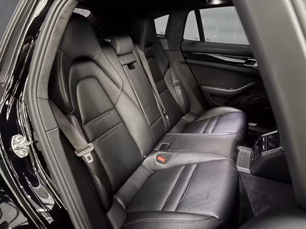 Porsche Panamera Sport Turismo 4.0 Turbo S E-Hybrid Keramisch|SportChrono|Sportdesign