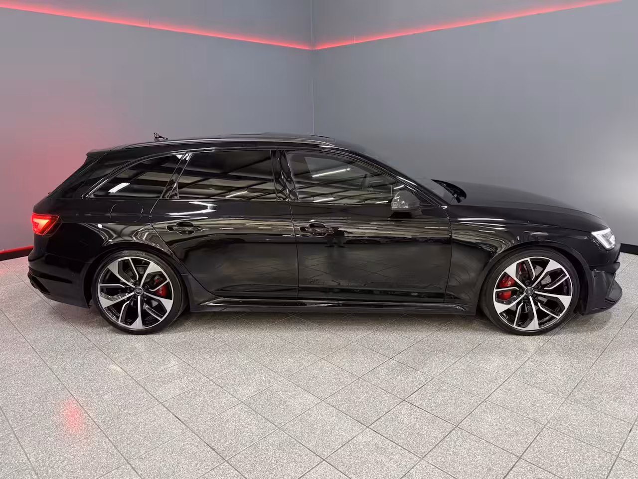 Audi RS4 Avant 2.9 TFSI quattro Pano|HUD|Carbon|B&O