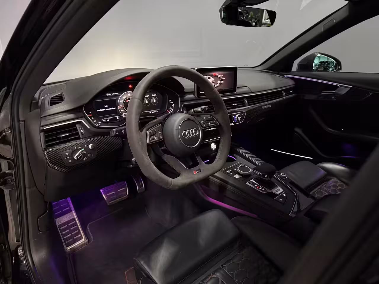Audi RS4 Avant 2.9 TFSI quattro Pano|HUD|Carbon|B&O