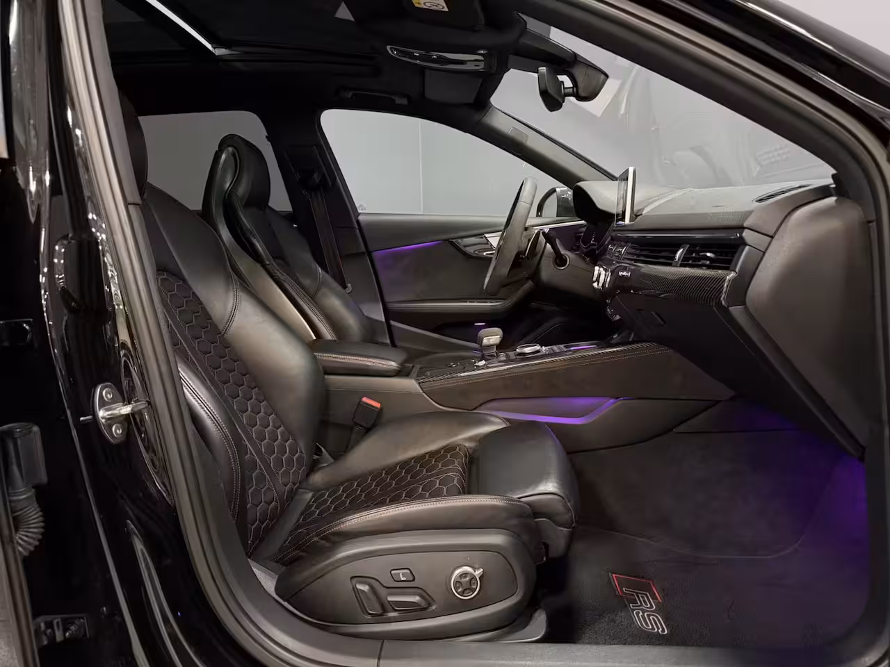 Audi RS4 Avant 2.9 TFSI quattro Pano|HUD|Carbon|B&O