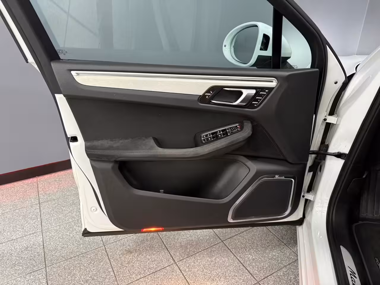 Porsche Macan 3.0 GTS Burmester|Pano|S-C|Luchtvering