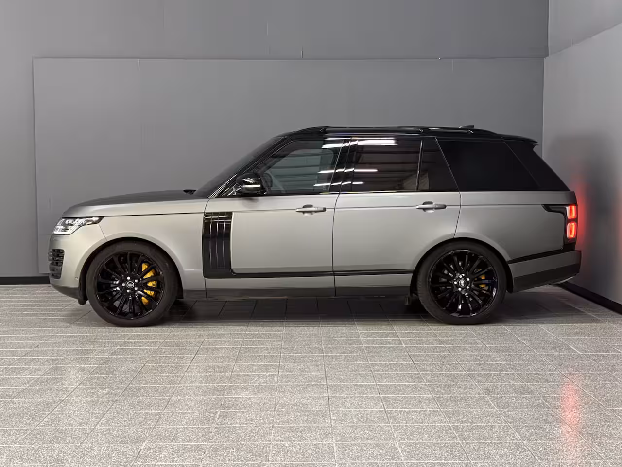 Land Rover Range Rover 2.0 P400e | Pano | Wrap