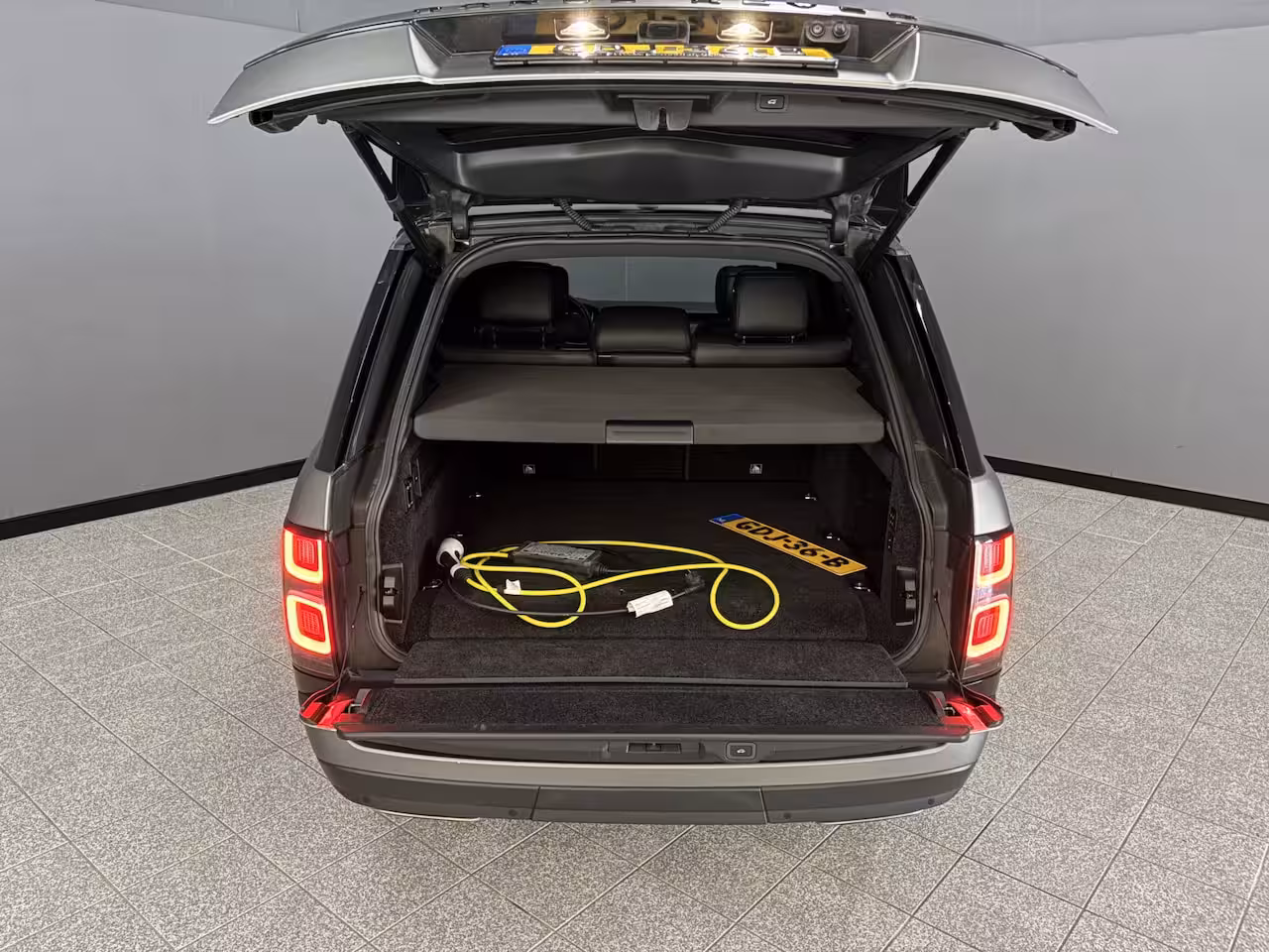 Land Rover Range Rover 2.0 P400e | Pano | Wrap