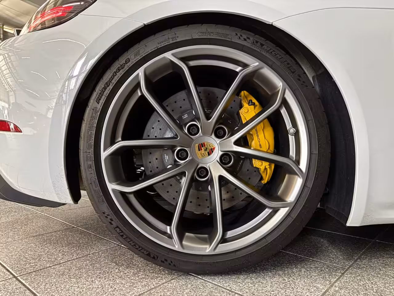 Porsche 718 Spyder 4.0 PCCB | Bose | Bucketseats