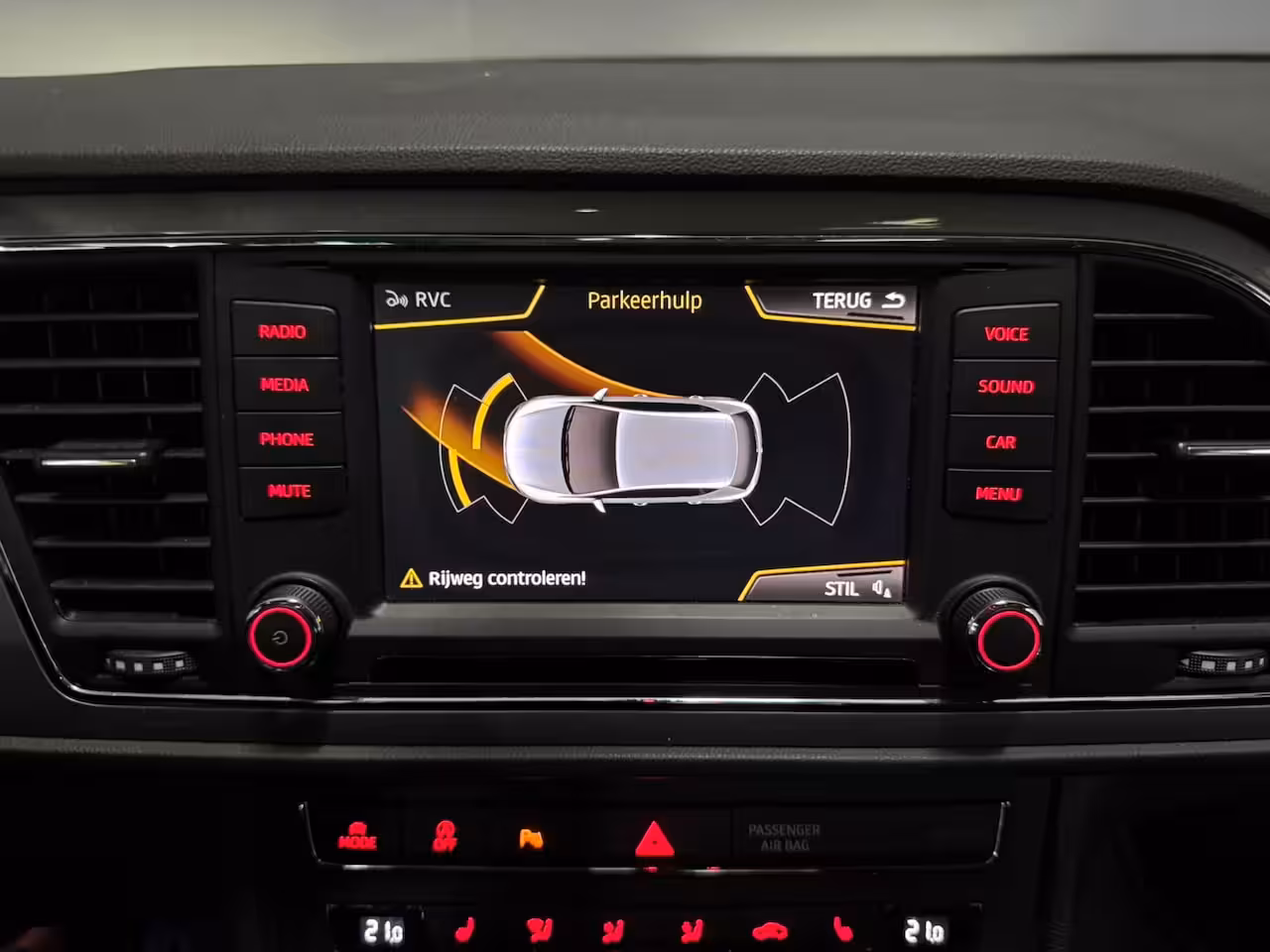 Seat Leon 1.4 TSI FR Dynamic Panoramadak Trekhaak camera