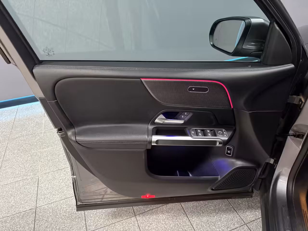 Mercedes-Benz GLB 200 Business Solution Luxury 7p. 163pk