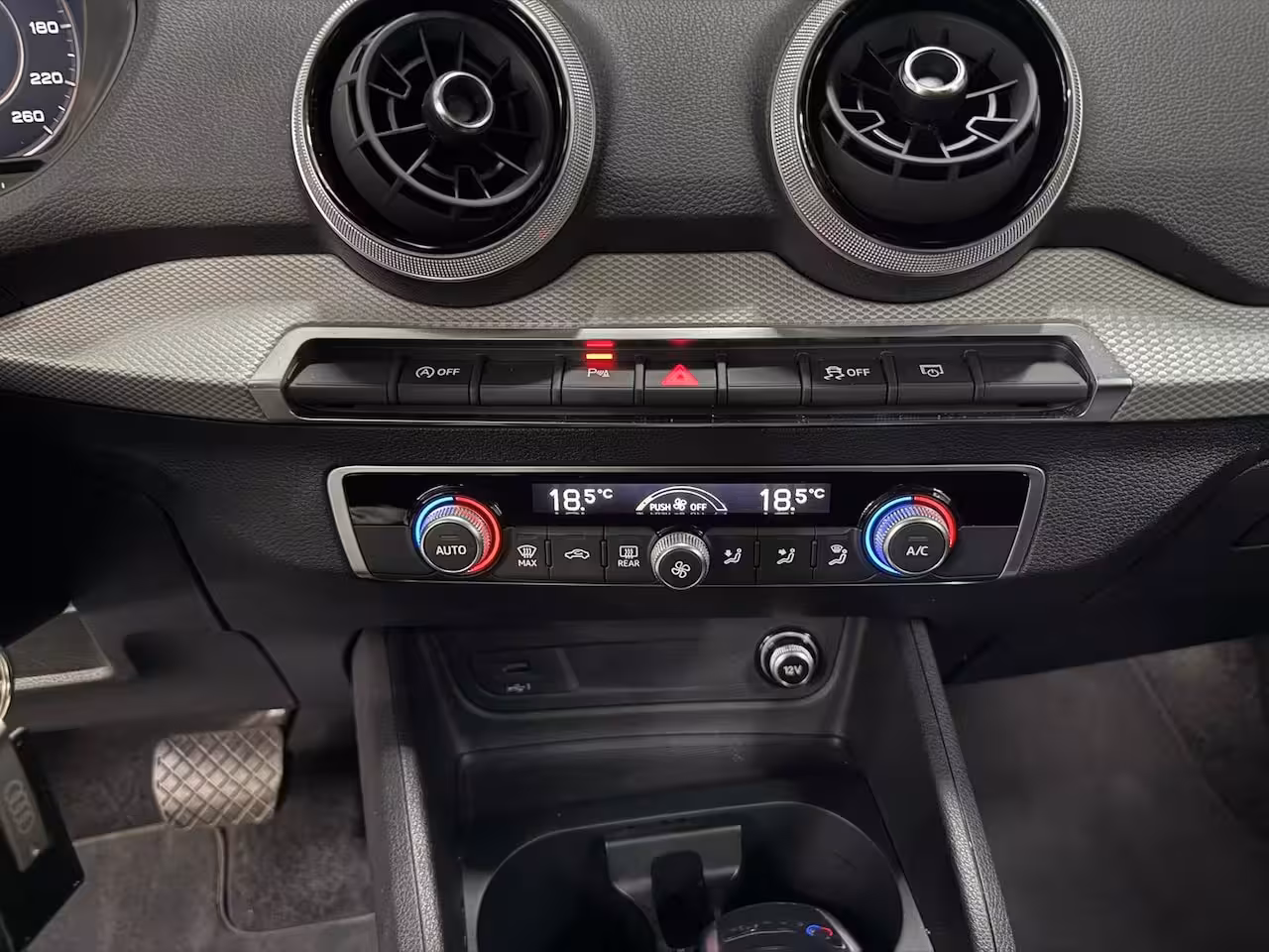 Audi Q2 35 TFSI Advanced edition Virtual cockpit