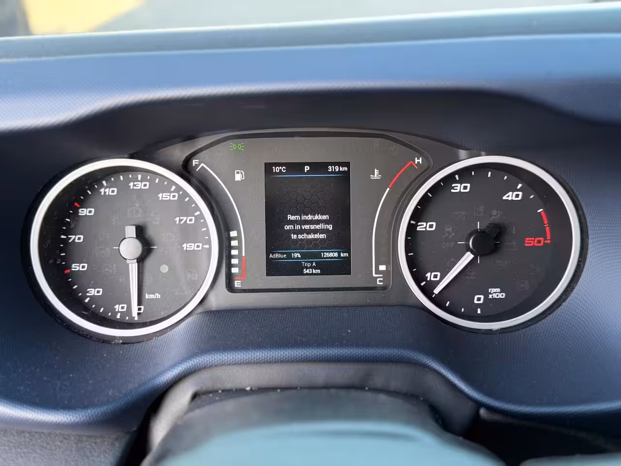 Iveco Daily 35S21 3.0 410 Oprijwagen AUTOMAAT CARPLAY-CLIMA-CRUISE-ELEKTRISCHE LIER-LED-LUCHTVERING-NA