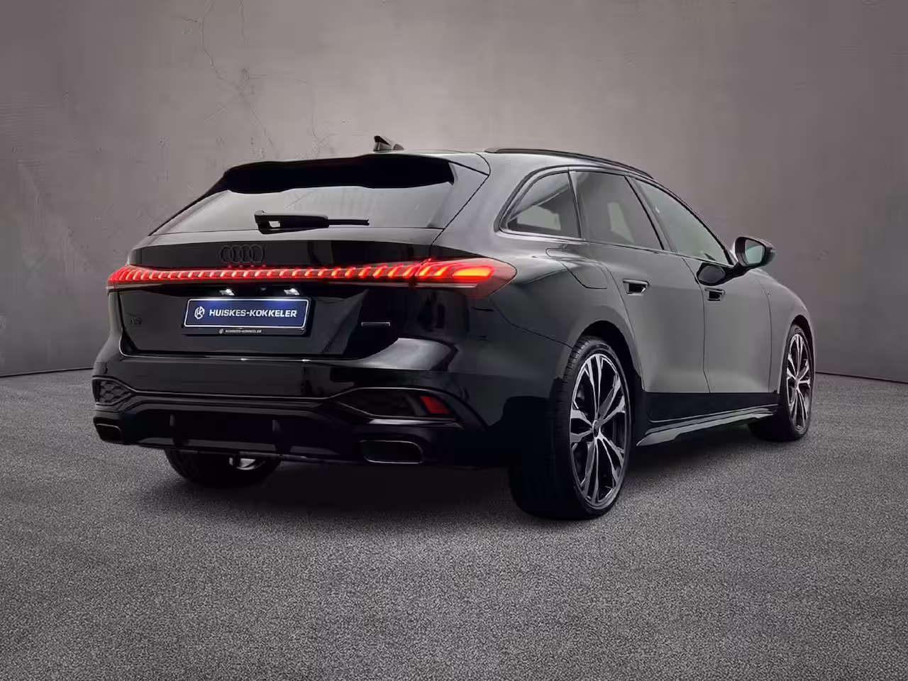 Audi A5 Avant e-hybrid quattro 299pk S edition