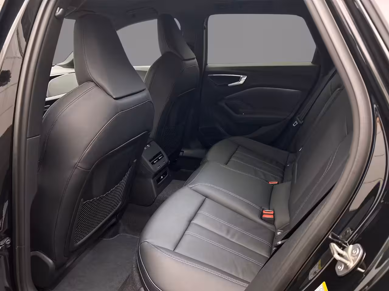 Audi A5 Avant e-hybrid quattro 299pk S edition