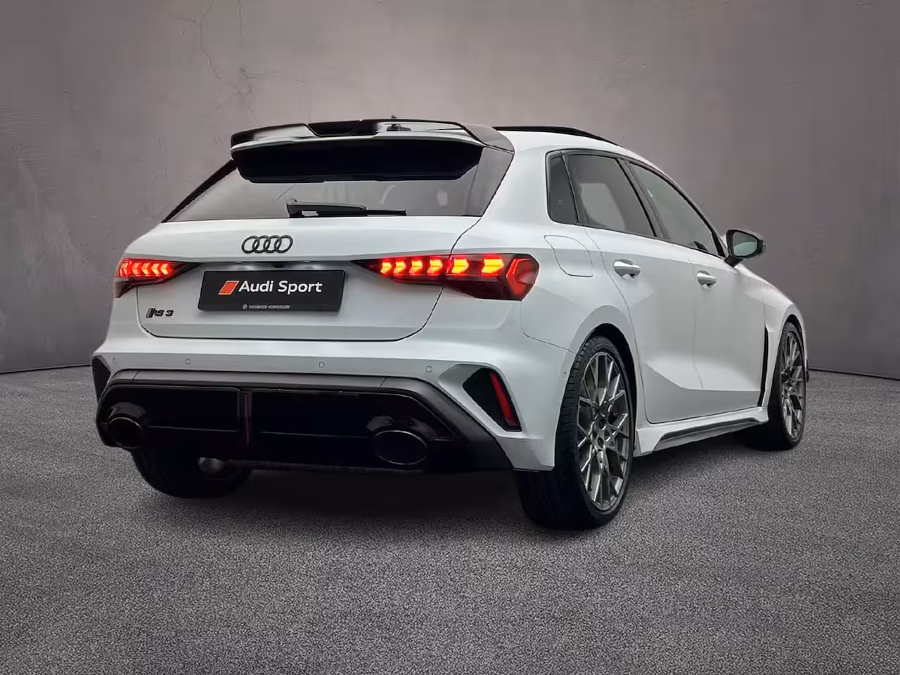 Audi RS3 Sportback TFSI quattro 400pk competition limited RS3 competition limited - Exclusive Lak