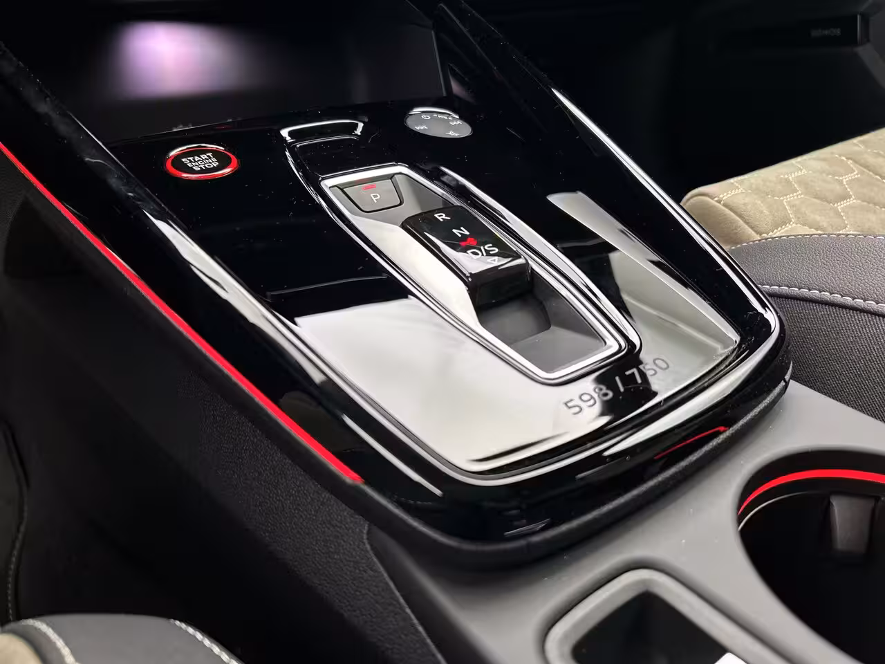 Audi RS3 Sportback TFSI quattro 400pk competition limited RS3 competition limited - Exclusive Lak