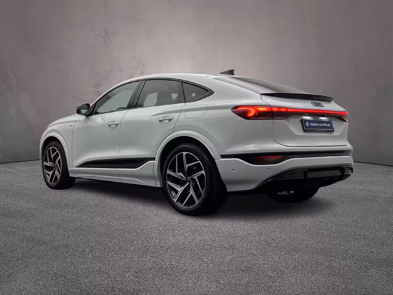 Audi Q6 Sportback e-tron e-tron 252pk S edition
