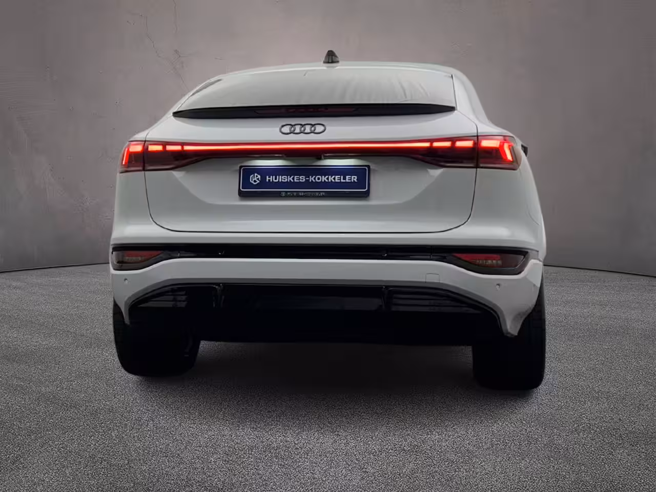 Audi Q6 Sportback e-tron e-tron 252pk S edition