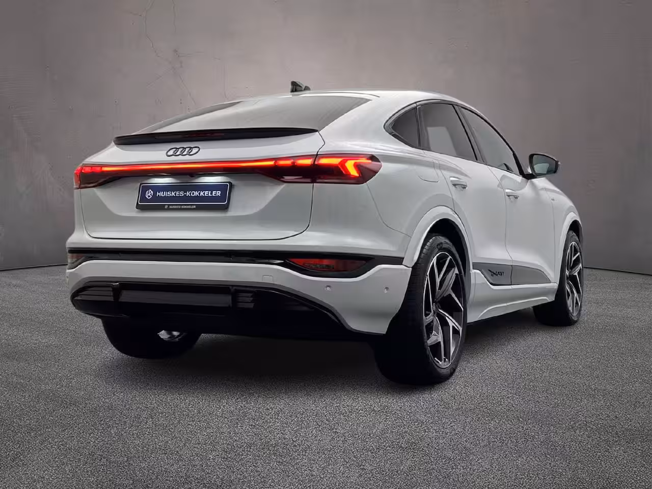 Audi Q6 Sportback e-tron e-tron 252pk S edition
