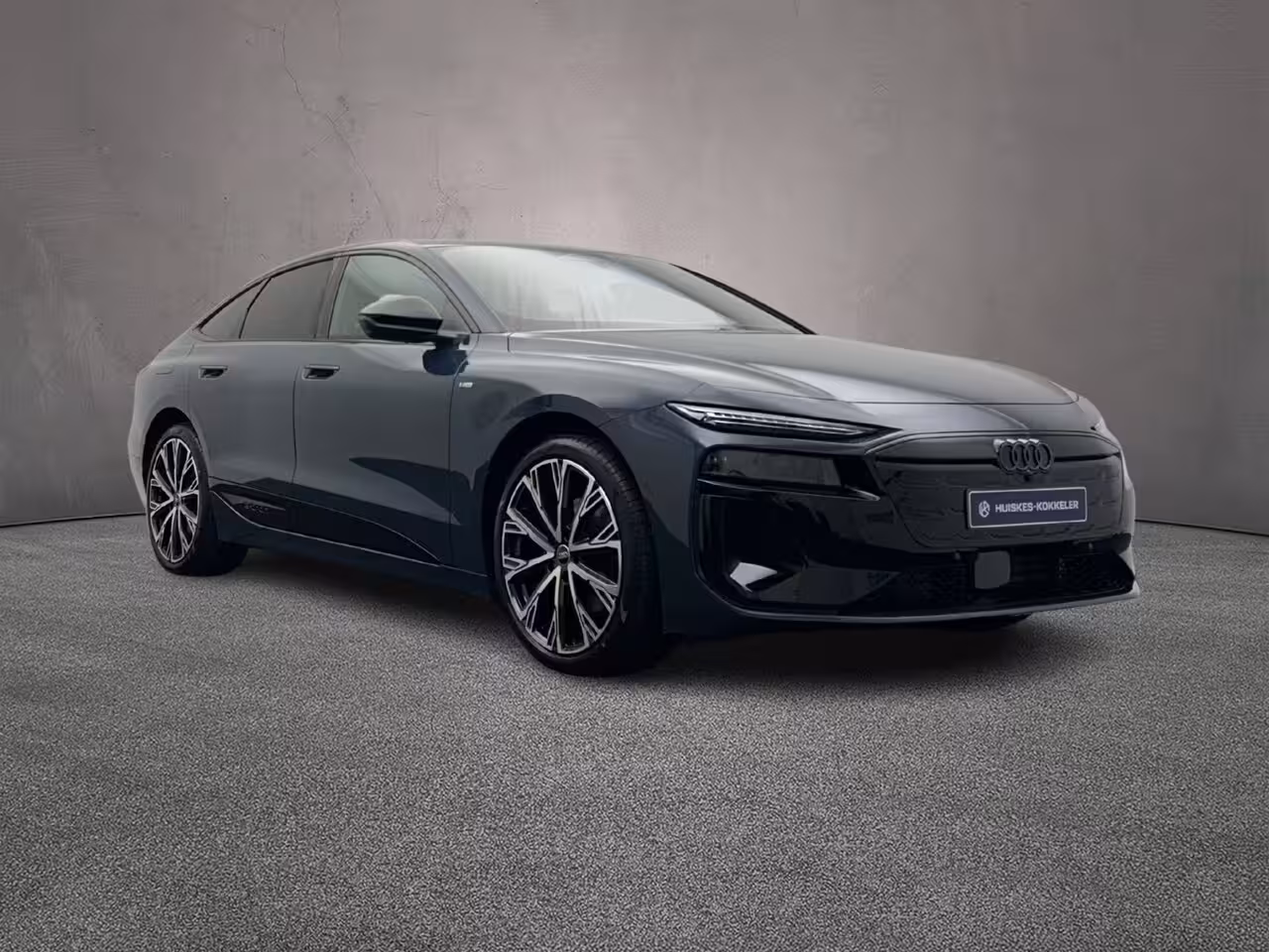 Audi A6 Sportback e-tron e-tron 286pk S edition - Zwart Optiek- Rode Remzadels -Privacy glas
