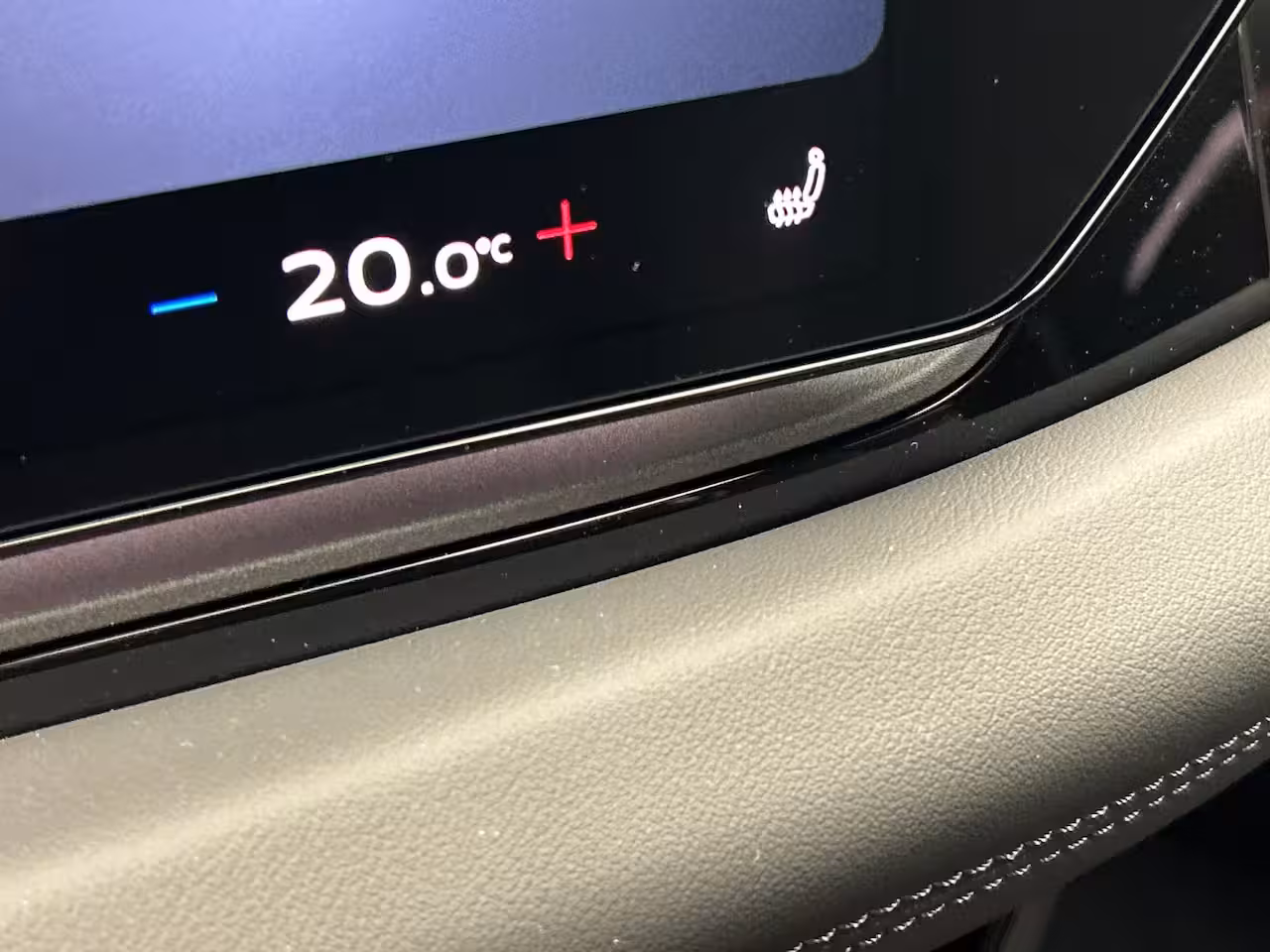 Audi A6 Sportback e-tron e-tron 286pk S edition - Zwart Optiek- Rode Remzadels -Privacy glas