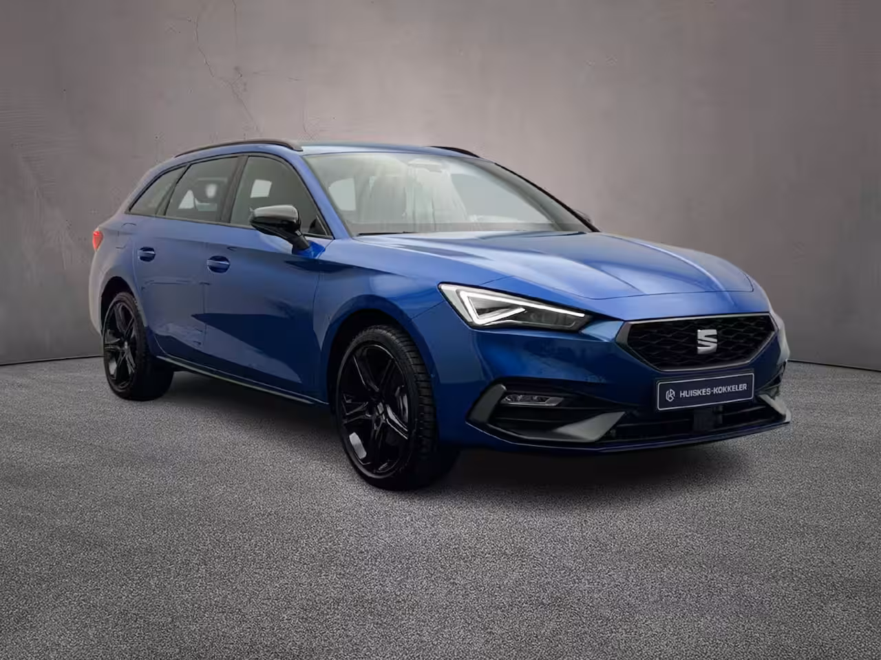 Seat Leon Sportstourer 1.5 TSI eHybrid 204pk FR Business - eHybrid €540, - private lease actie