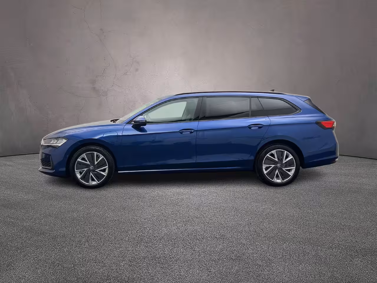 Skoda Superb Combi 1.5 TSI PHEV 204pk Business Edition €43.990, - incl inruilpremie