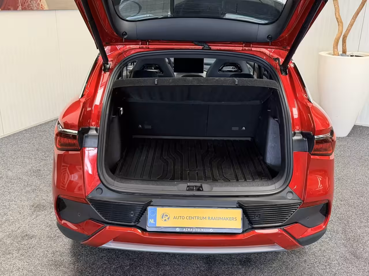 BYD Atto 3 (SOH 93%) DESIGN 60 kWh WLTP 420 KM * 45 STUKS OP VOORRAAD* APPLE CARPLAY/ ANDROID AUTO EL