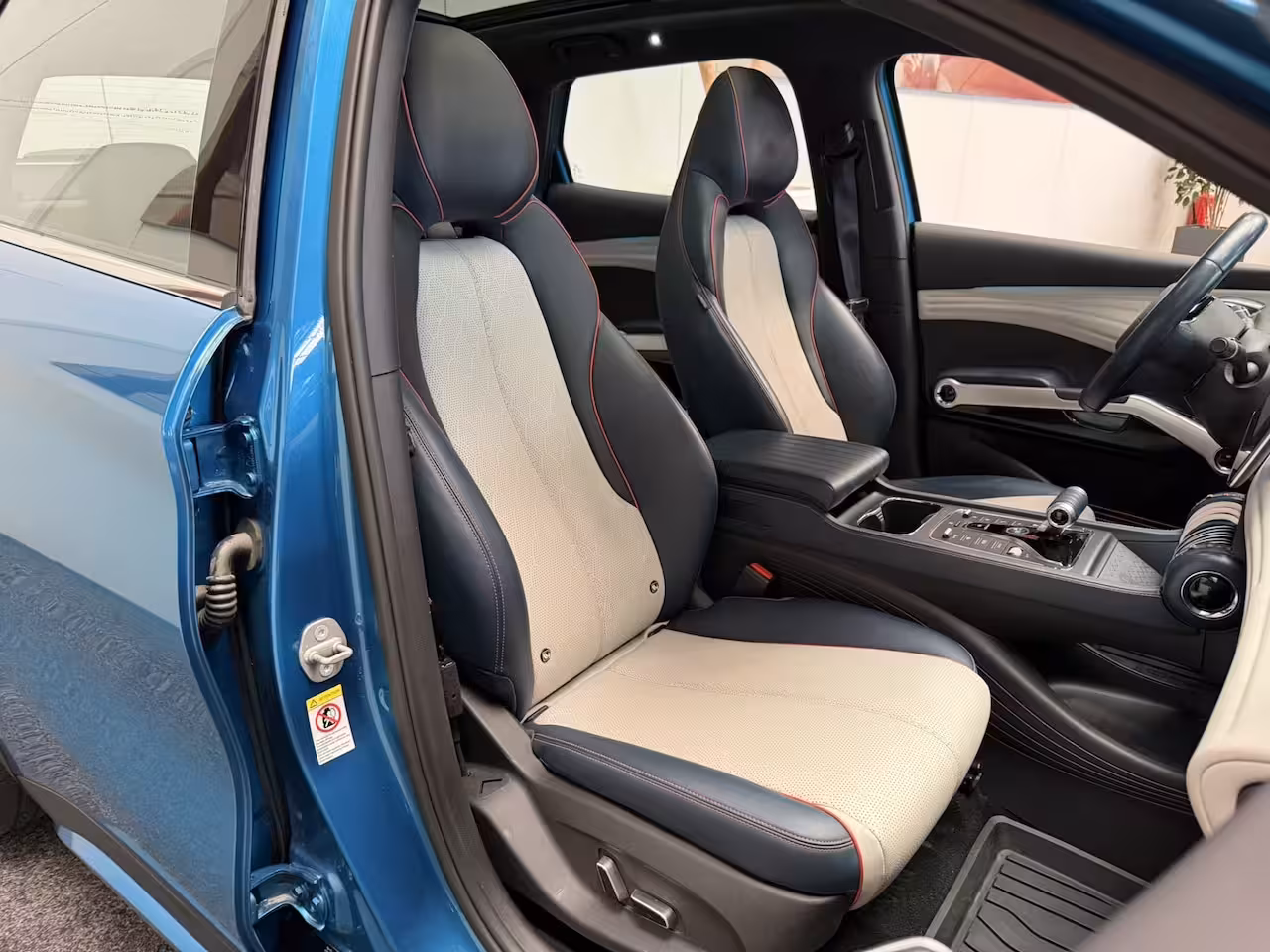 BYD Atto 3 (SOH 94%) DESIGN 60 kWh WLTP 420 KM * 45 STUKS OP VOORRAAD* APPLE CARPLAY/ ANDROID AUTO EL