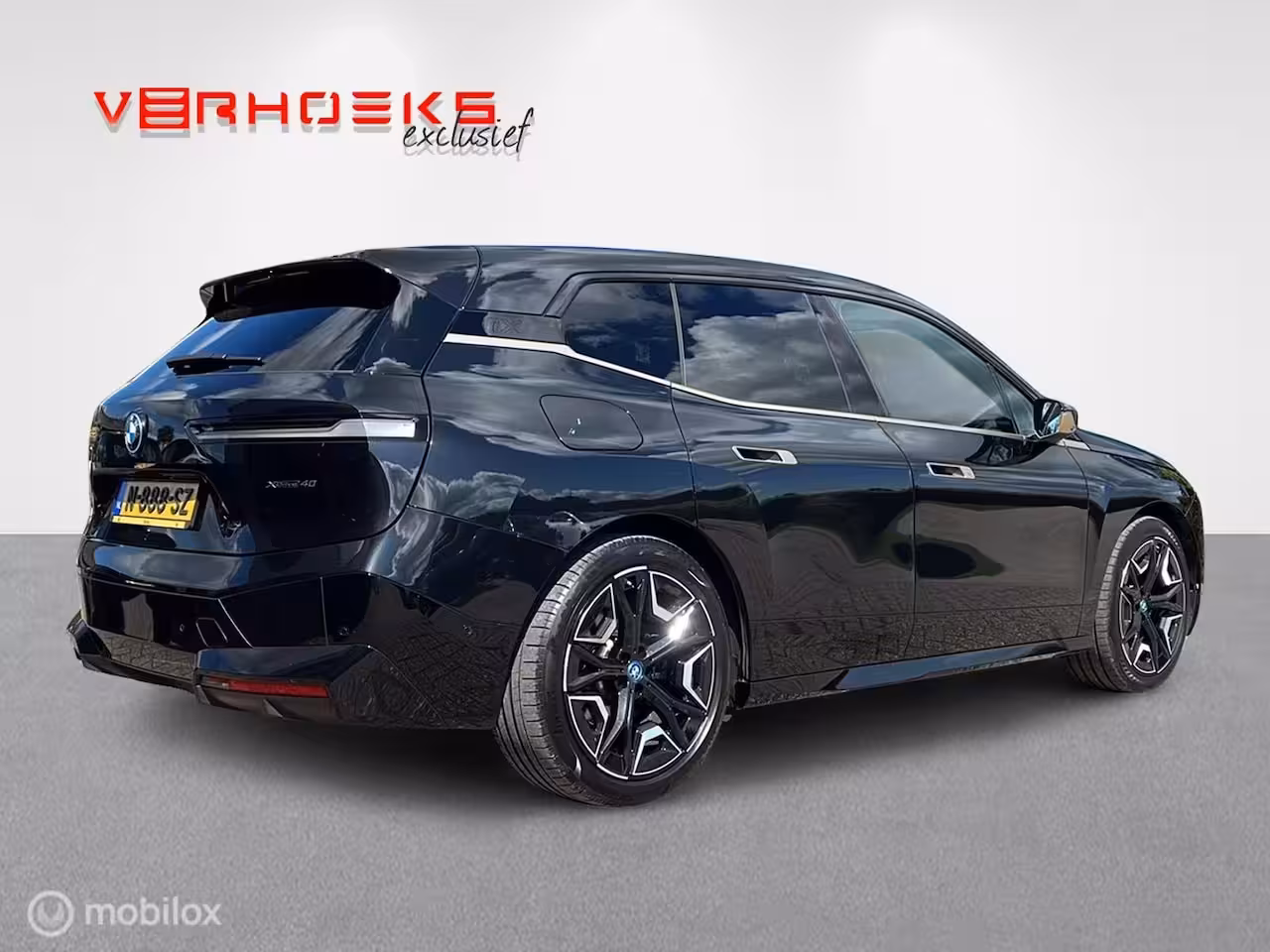 BMW iX xDrive40 High Executive Pano Harman/Kardon Trekhaak